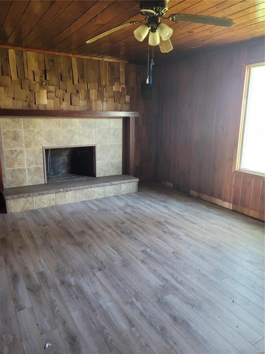 29198 Quarton Road Palmyra, IL 62674 - Photo 15 of 28