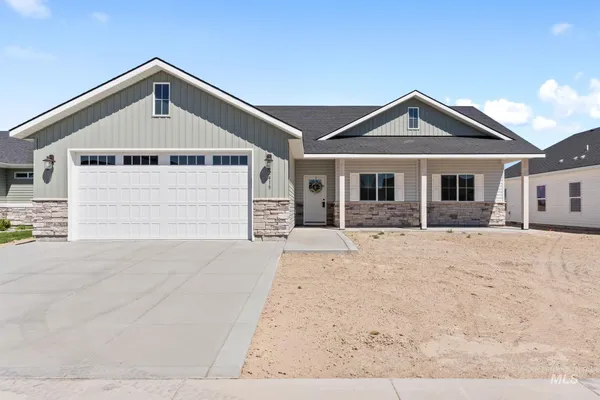 $399,000 | 2419 Lotus Avenue, Burley, ID 83318