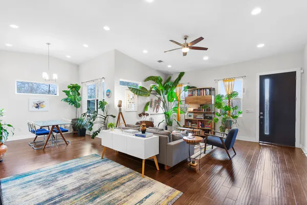 $535,000 | 3101 Sunnylawn Circle, Unit B, Austin, TX 78723