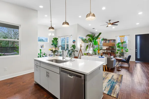 $535,000 | 3101 Sunnylawn Circle, Unit B, Austin, TX 78723