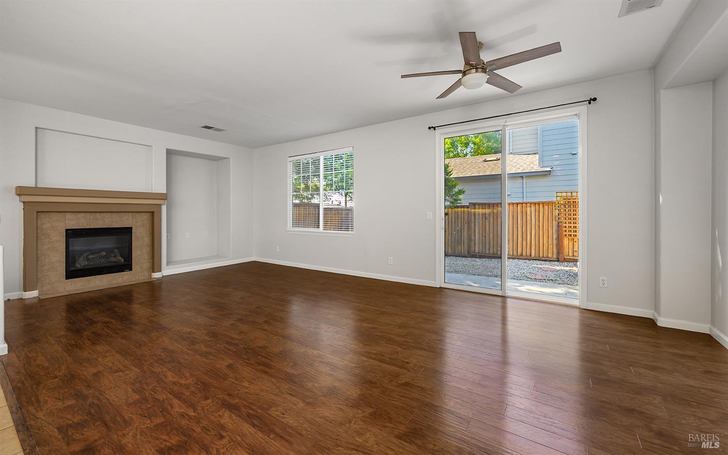 1707 St Anthony Way Santa Rosa, CA 95404 - Photo 9 of 33