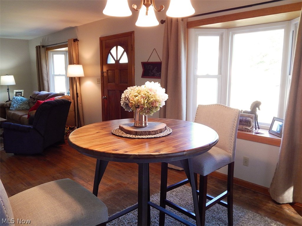 2184 South Hametown Road Akron, OH 44321 - Photo 3 of 35