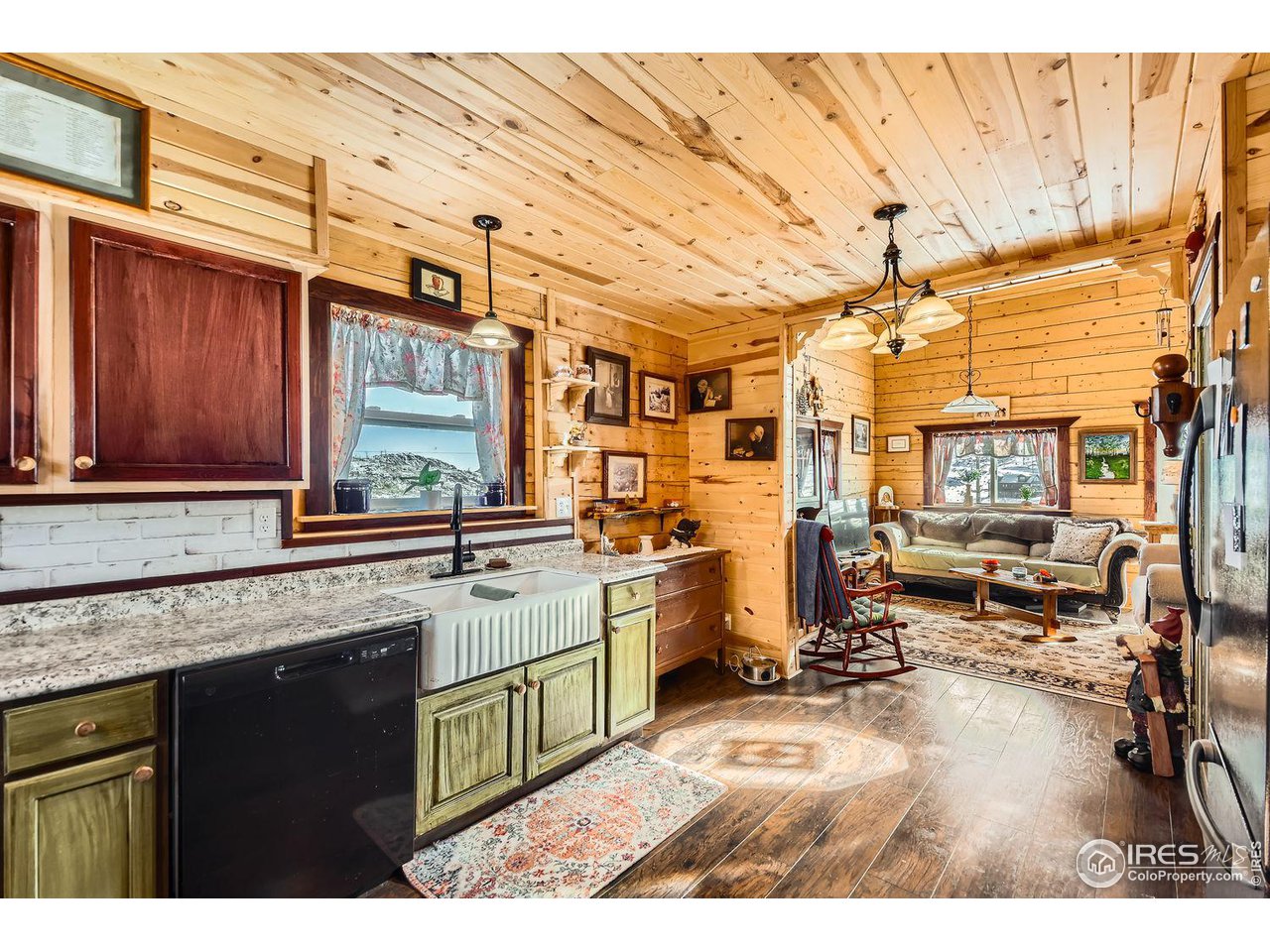 37 Rabbit Ears Court Livermore, CO 80536 - Photo 16 of 37 Gallery Image 16