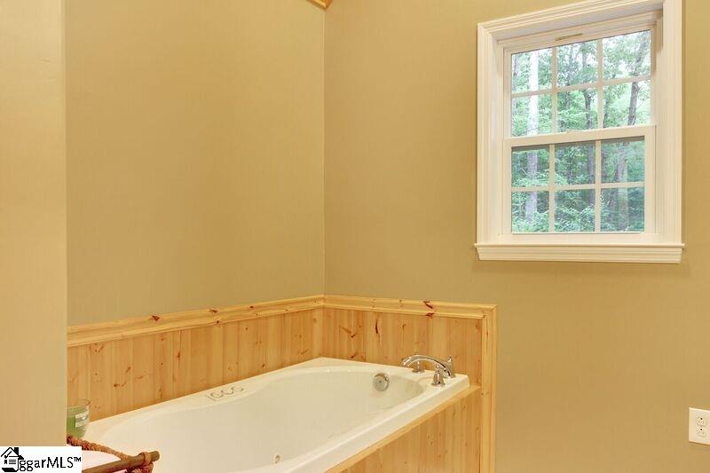 229 Capps Road Fair Play, SC 29643 - Photo 26 of 36 Gallery Image 26