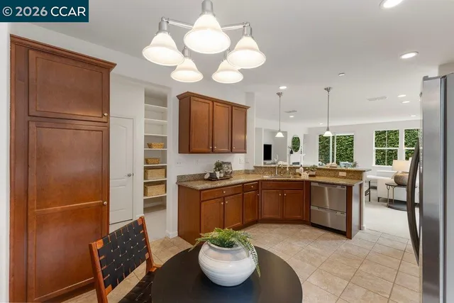 $799,000 | 517 Falling Star Drive, Martinez, CA 94553