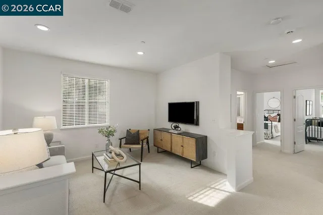 $799,000 | 517 Falling Star Drive, Martinez, CA 94553