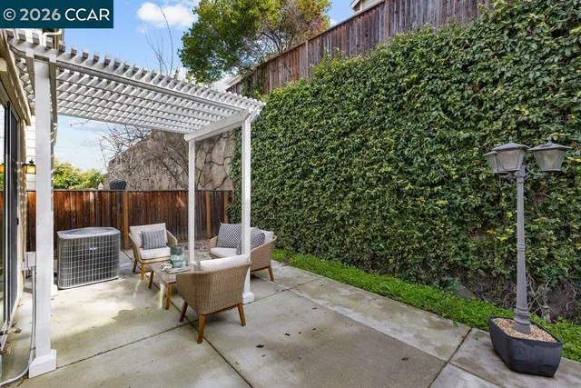 $799,000 | 517 Falling Star Drive, Martinez, CA 94553