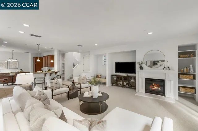 $799,000 | 517 Falling Star Drive, Martinez, CA 94553