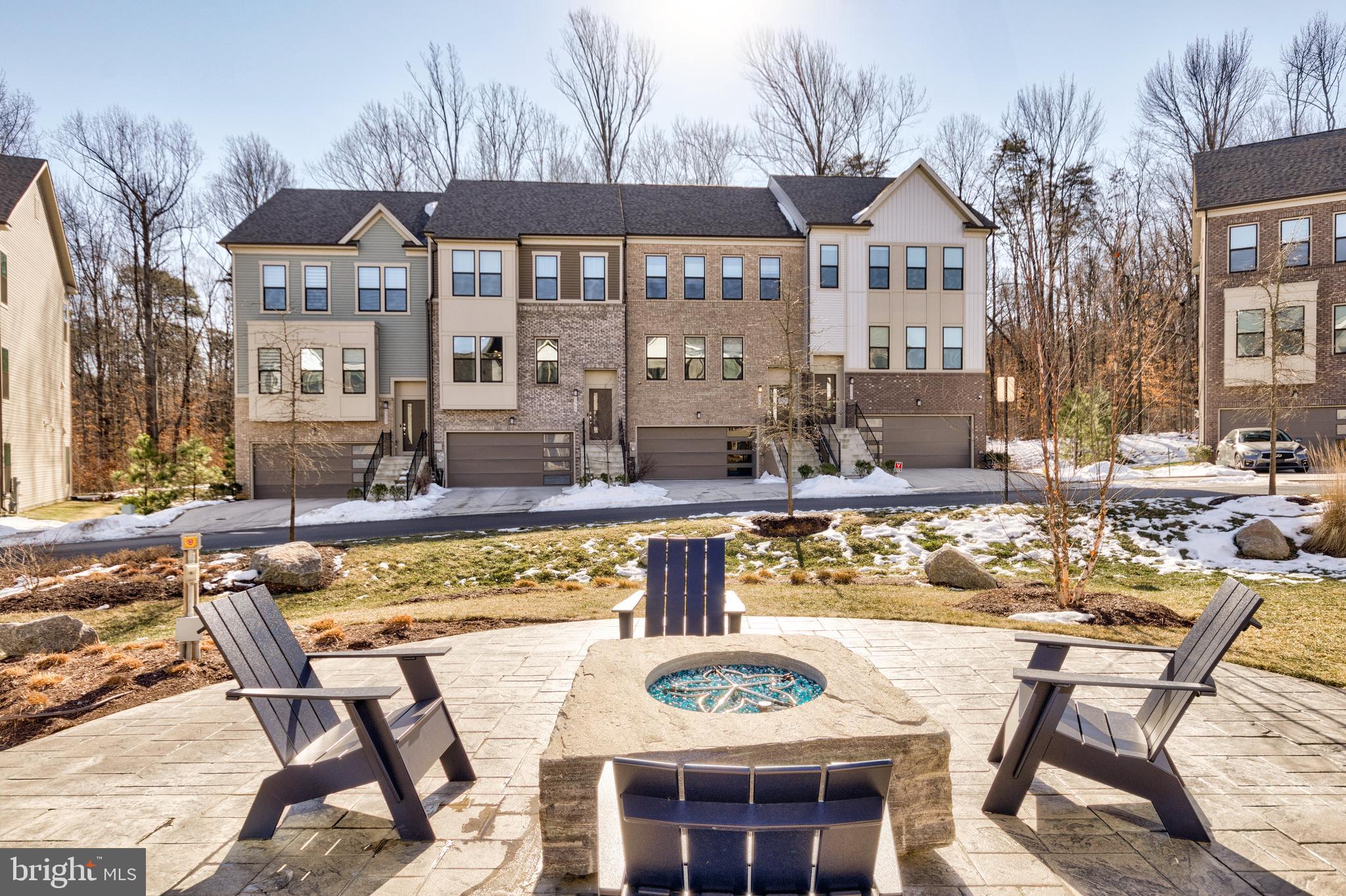 3344 Watershed Boulevard Laurel, MD 20724 - Photo 36 of 39 a view of a chairs and table in the patio