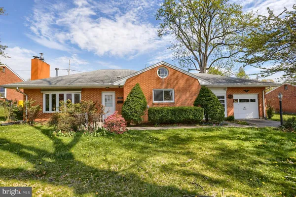 $264,900 | 3802 Darby Road, Harrisburg, PA 17109