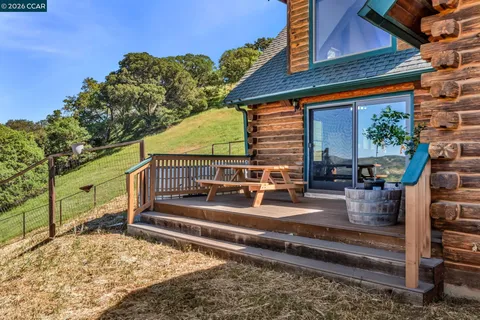 $1,335,000 | 530 Leon Way, Clayton, CA 94517