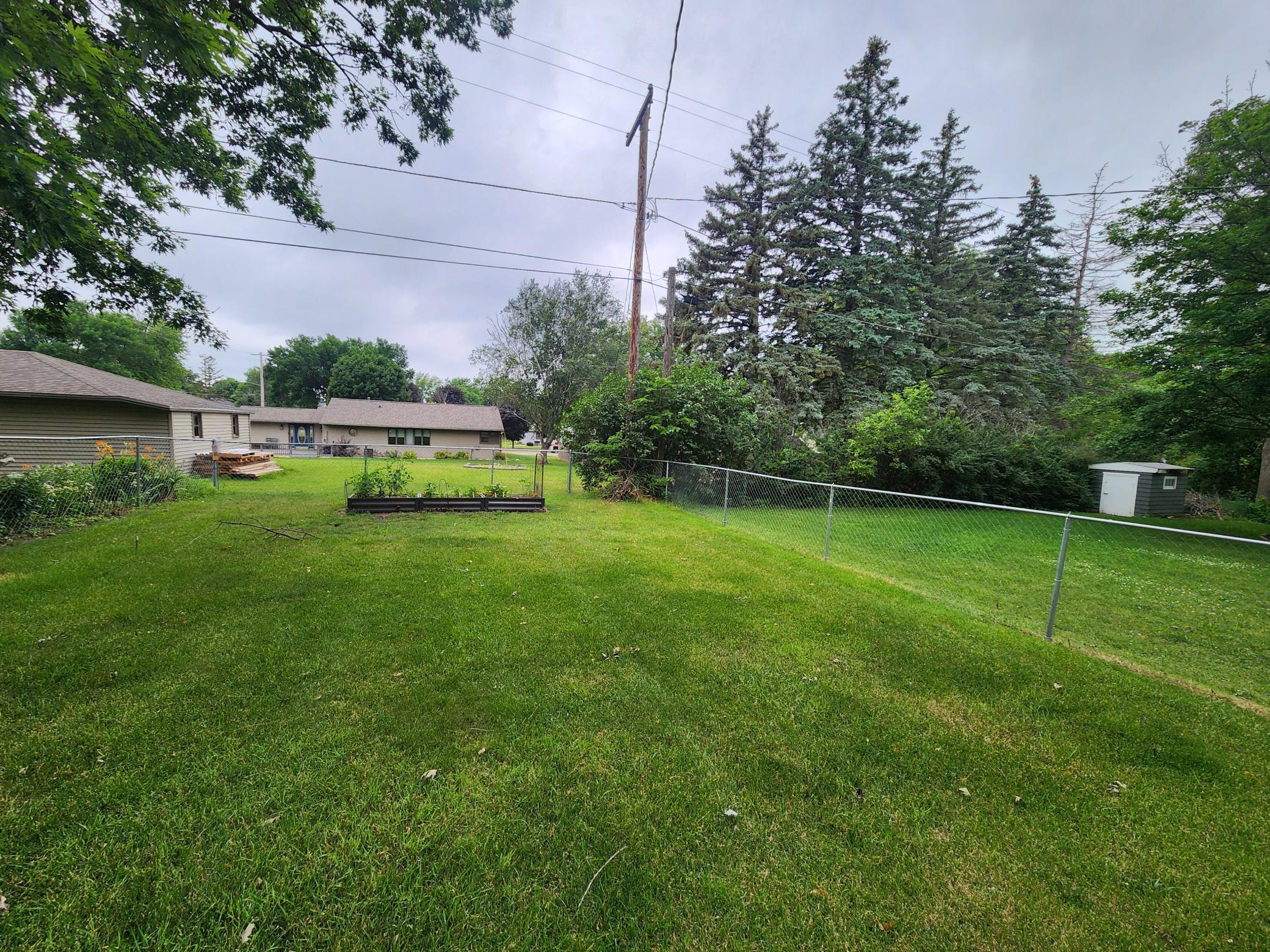505 9th Street Southwest Pipestone, MN 56164 - Photo 13 of 14
