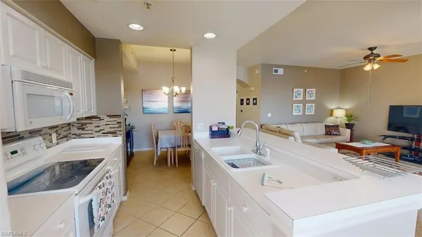 $5,000 | 2730 Cypress Trace Circle, Unit 2828, Naples, FL 34119