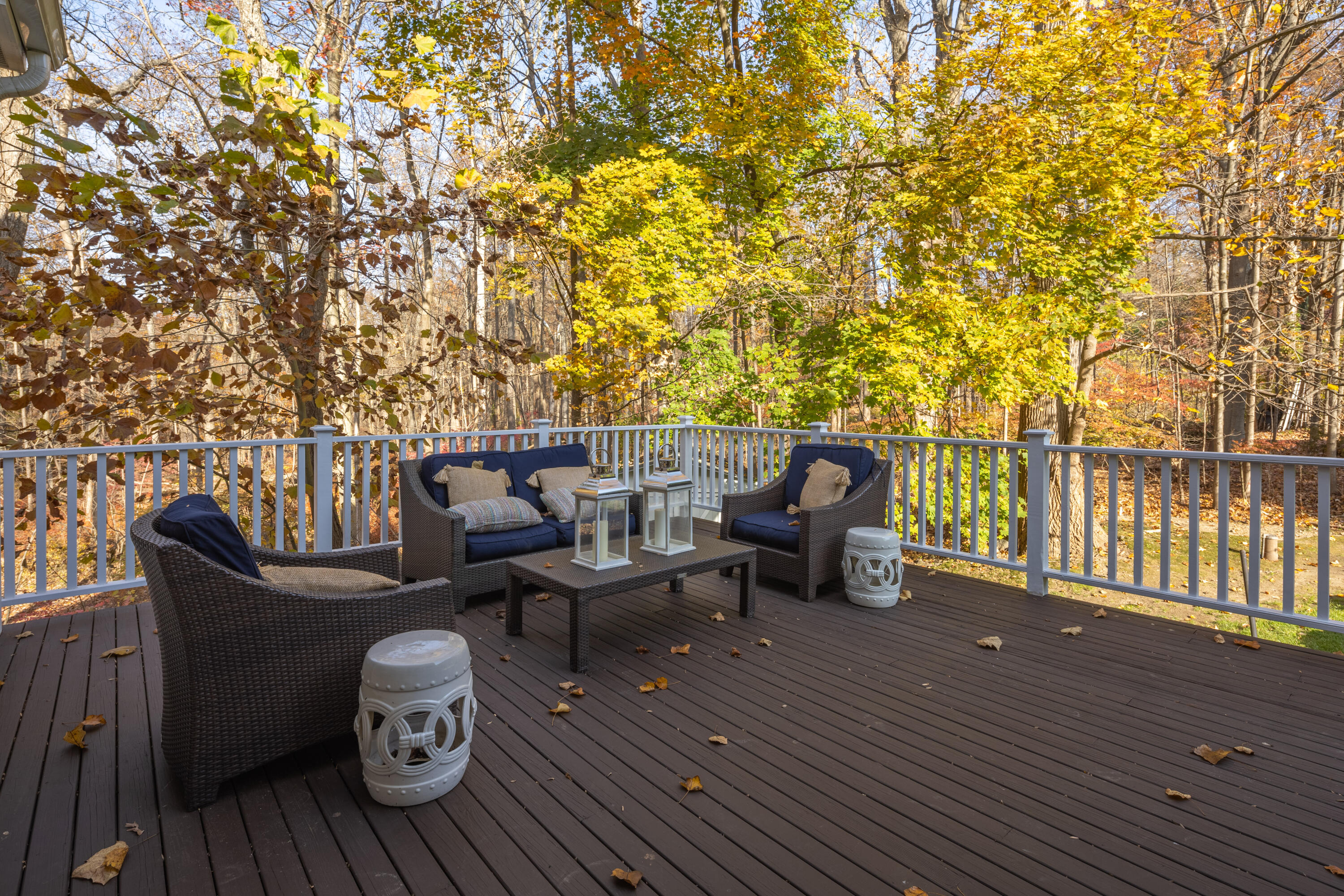 95 Ludlowe Road New Canaan, CT 06840 - Photo 29 of 37 a roof deck view with table and chairs and wooden floor