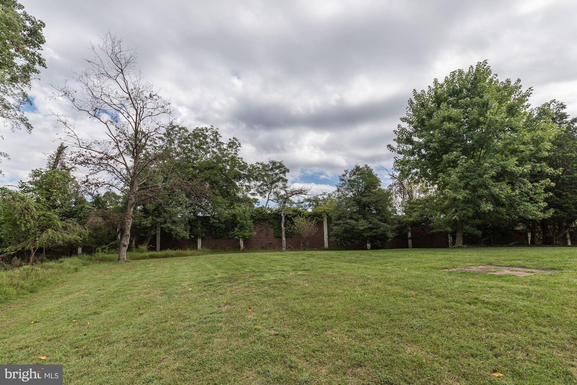 3890 View Top Road Ellicott City, MD 21042 - Photo 8 of 19