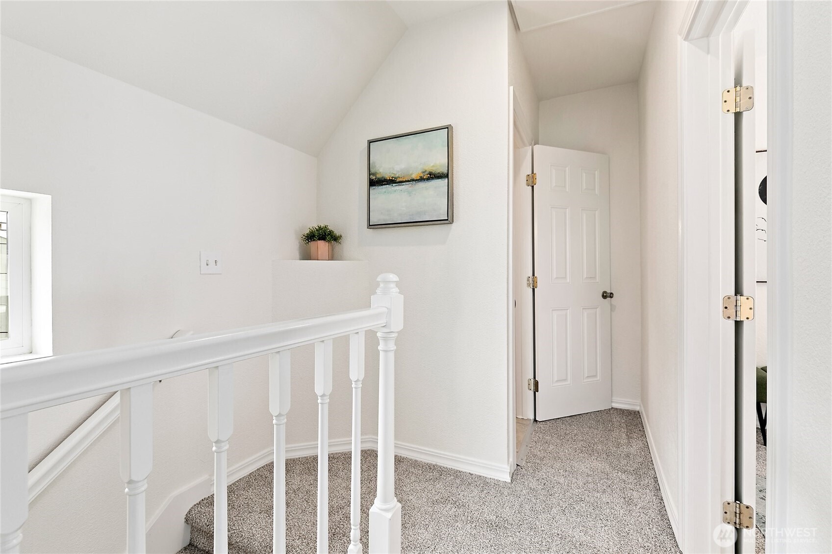 1913 East Spruce Street Seattle, WA 98122 - Photo 17 of 36