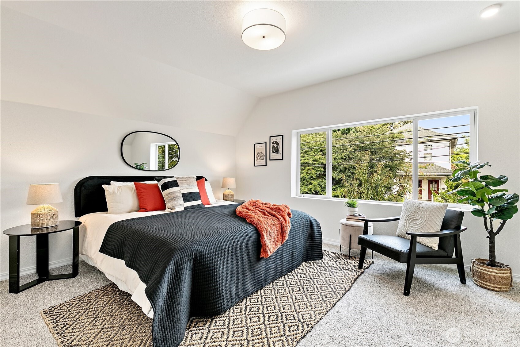 1913 East Spruce Street Seattle, WA 98122 - Photo 18 of 36