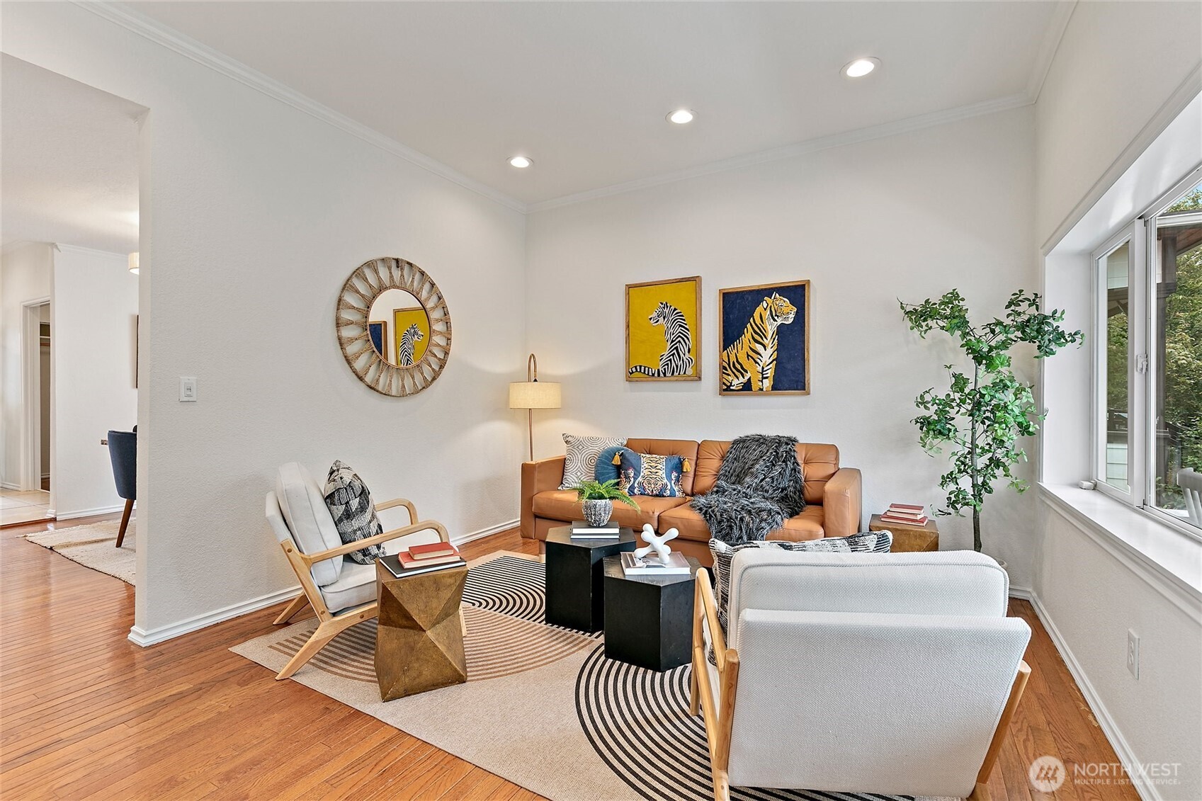 1913 East Spruce Street Seattle, WA 98122 - Photo 3 of 36