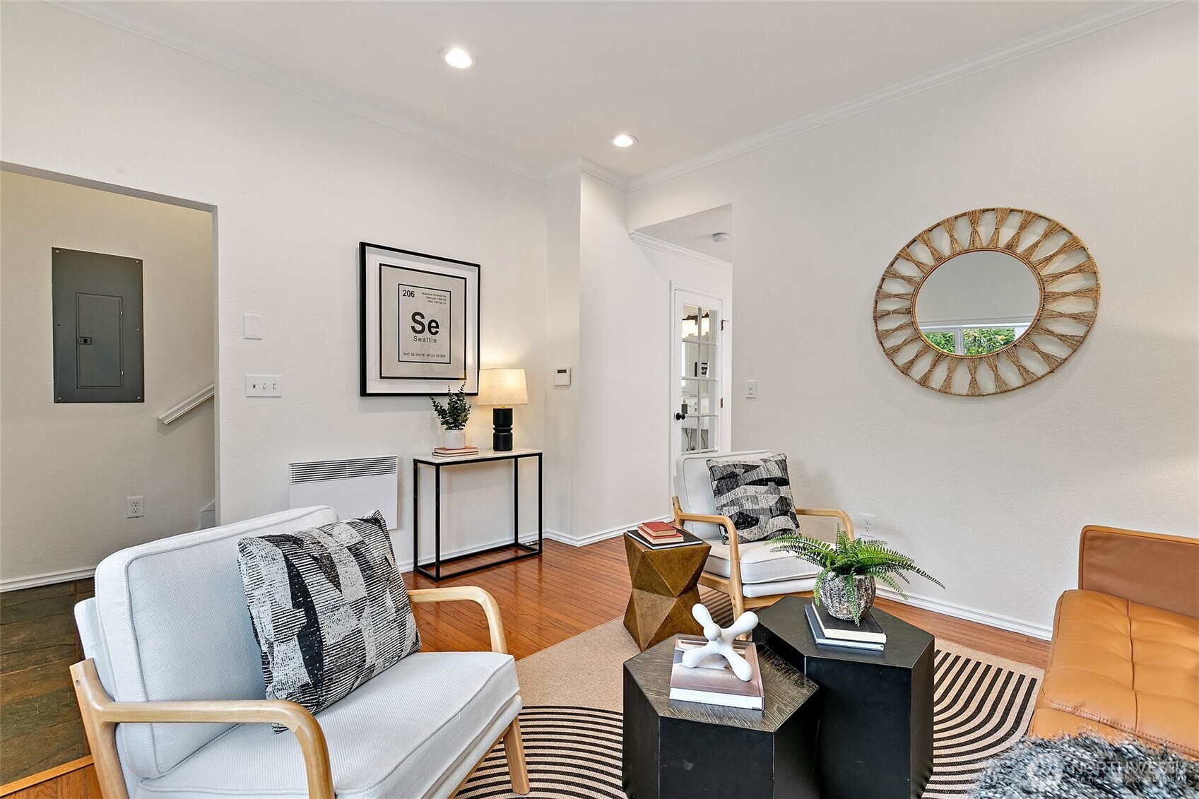 1913 East Spruce Street Seattle, WA 98122 - Photo 5 of 36