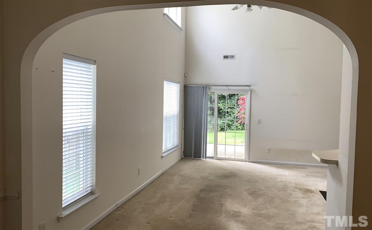 8405 Whisper Ridge Place Raleigh, NC 27613 - Photo 5 of 24