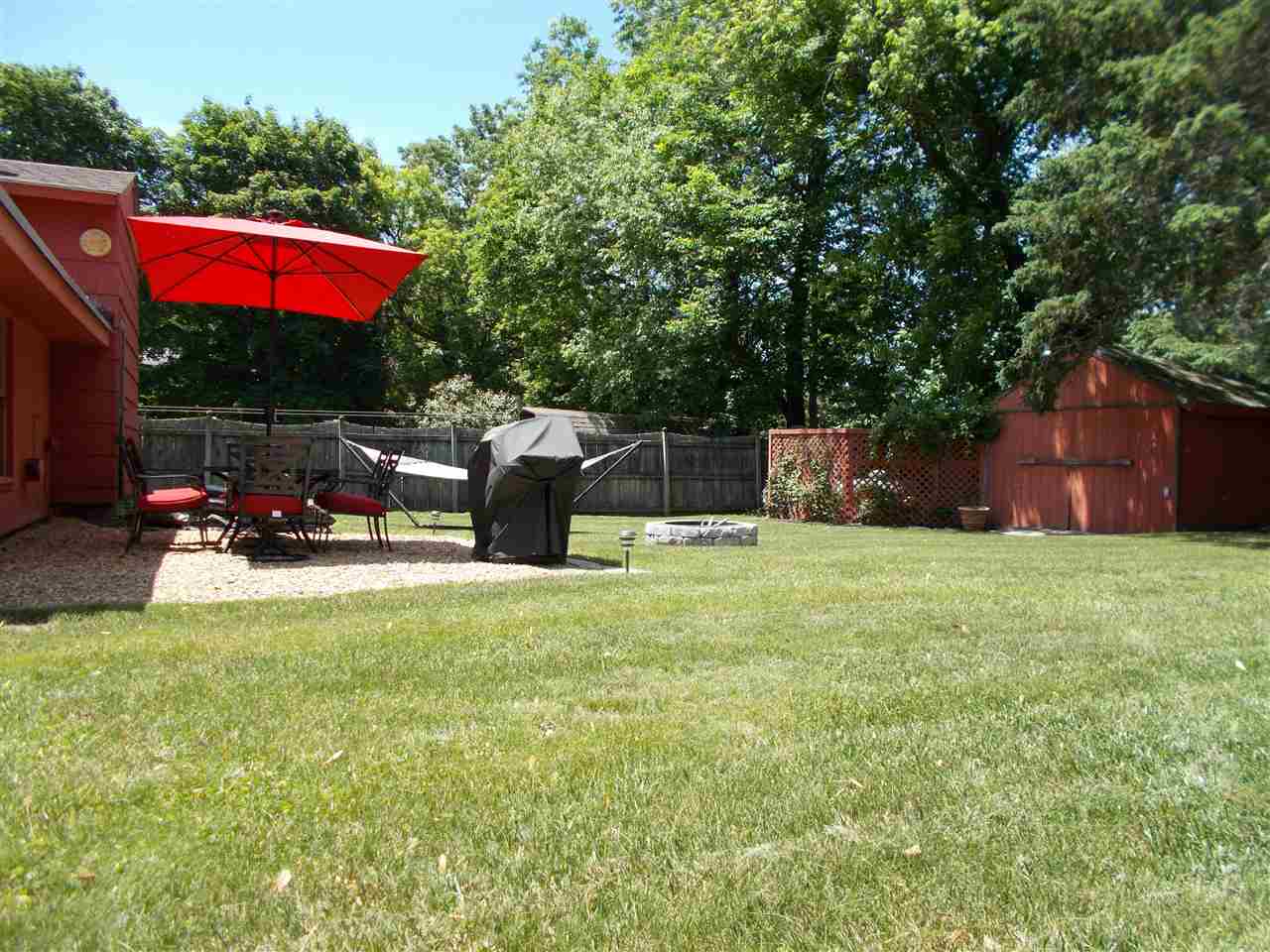 8 3rd Street Rochester, NH 03867 - Photo 2 of 39