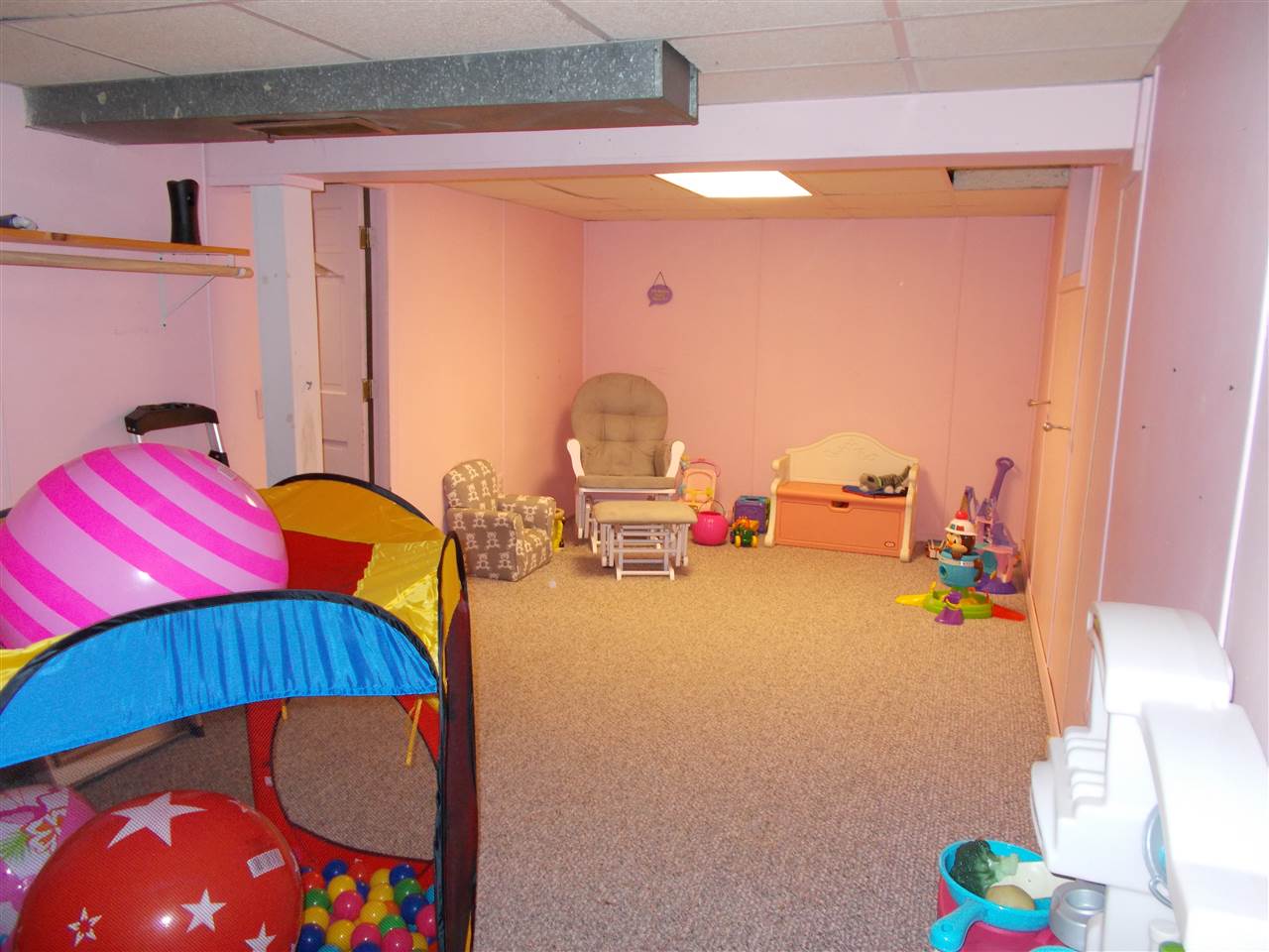 8 3rd Street Rochester, NH 03867 - Photo 25 of 39