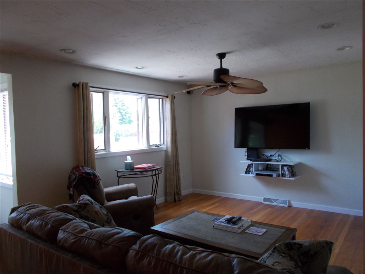 8 3rd Street Rochester, NH 03867 - Photo 10 of 39