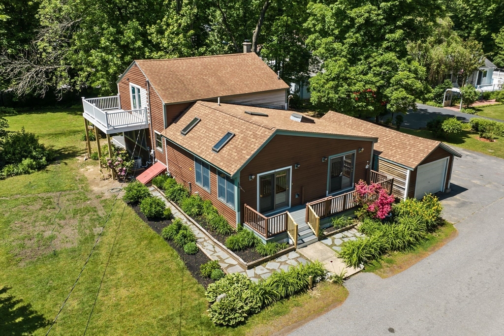2 Ridgefield Road Merrimac, MA 01860 - Photo 1 of 41 Gallery Image 1