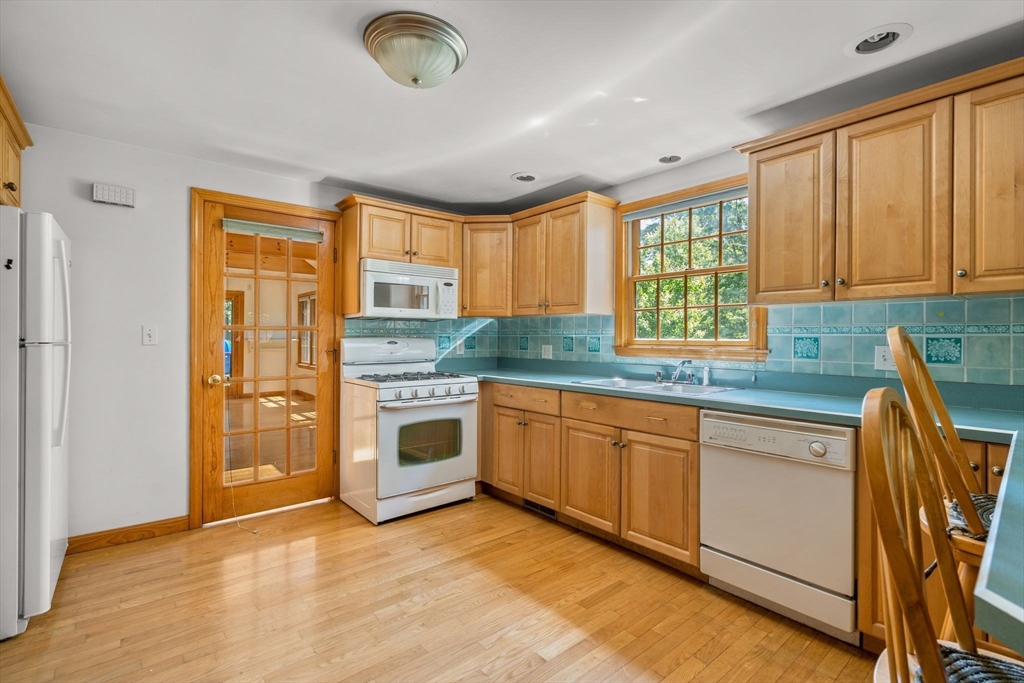 2 Ridgefield Road Merrimac, MA 01860 - Photo 14 of 41 Gallery Image 14