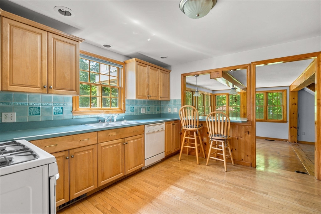 2 Ridgefield Road Merrimac, MA 01860 - Photo 15 of 41 Gallery Image 15