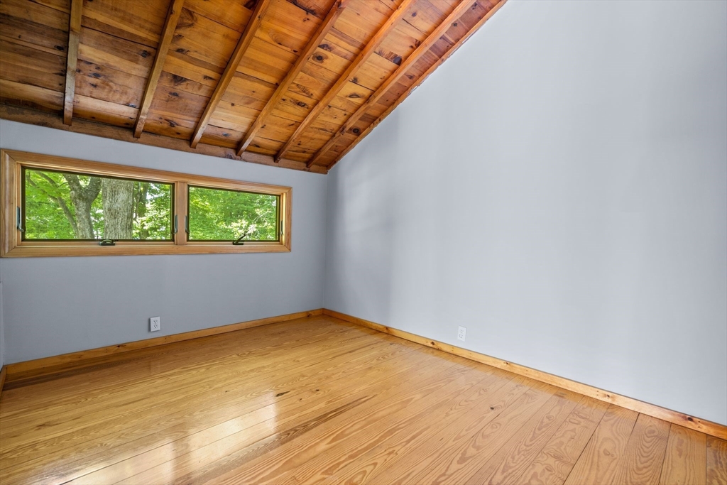 2 Ridgefield Road Merrimac, MA 01860 - Photo 19 of 41 Gallery Image 19