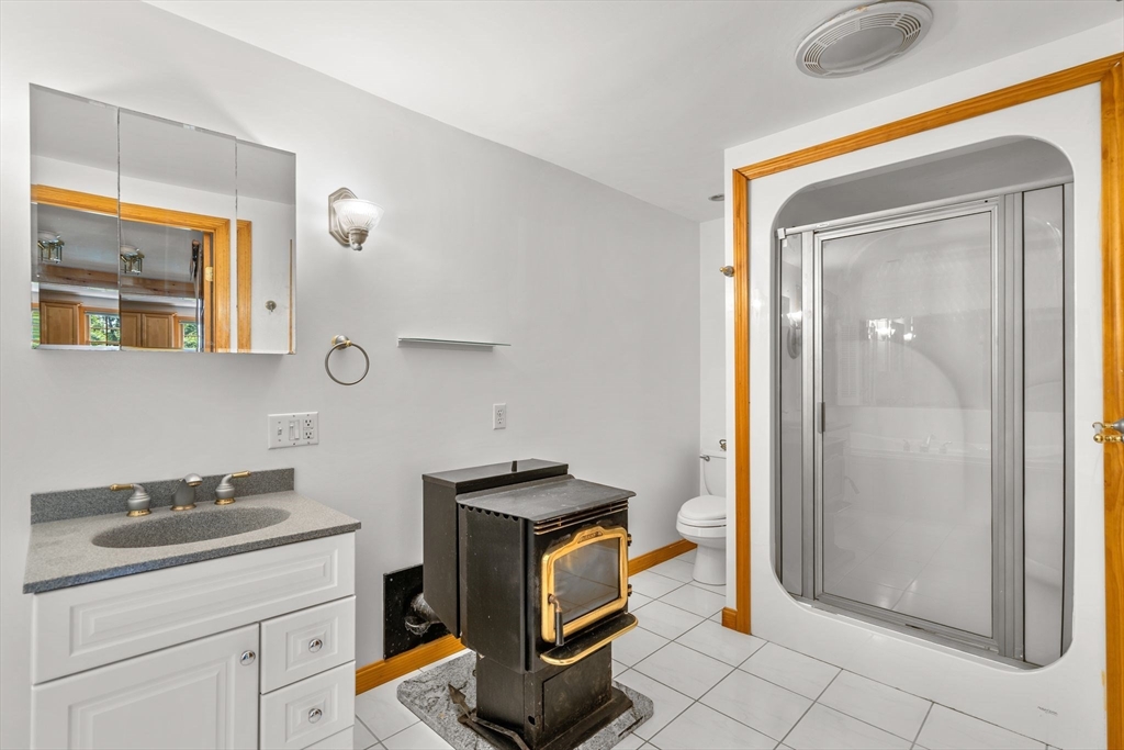 2 Ridgefield Road Merrimac, MA 01860 - Photo 20 of 41 Gallery Image 20