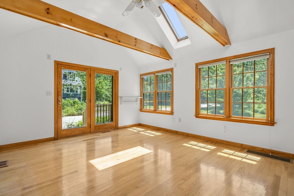 2 Ridgefield Road Merrimac, MA 01860 - Photo 5 of 41 Gallery Image 5