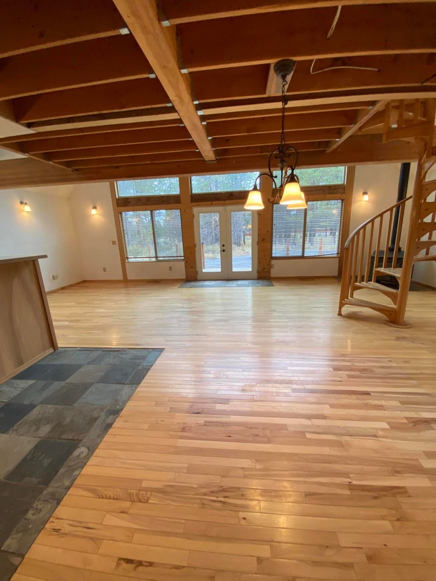 54896 Huntington Road Bend, OR 97707 - Photo 42 of 65 Beautiful Hardwood