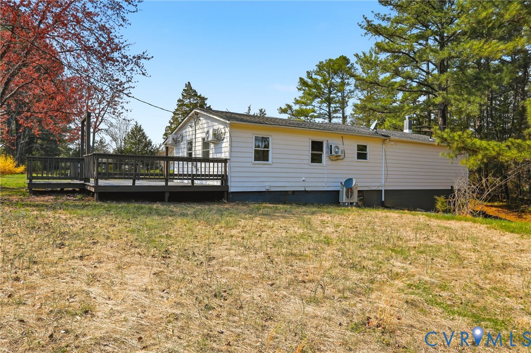 3490 Willow Brook Road Bumpass, VA 23024 - Photo 29 of 29 a house view with a garden space