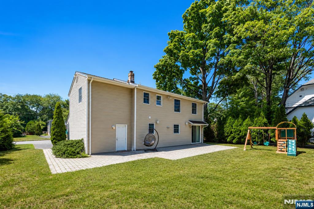 361 Walthery Avenue Ridgewood, NJ 07450 - Photo 28 of 28