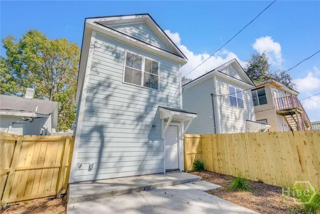 $299,900 | 1203 East Bolton Street, Savannah, GA 31404