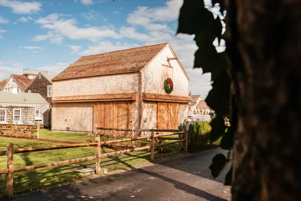 $4,500,000 | 8 Sea Street, Nantucket, MA 02554