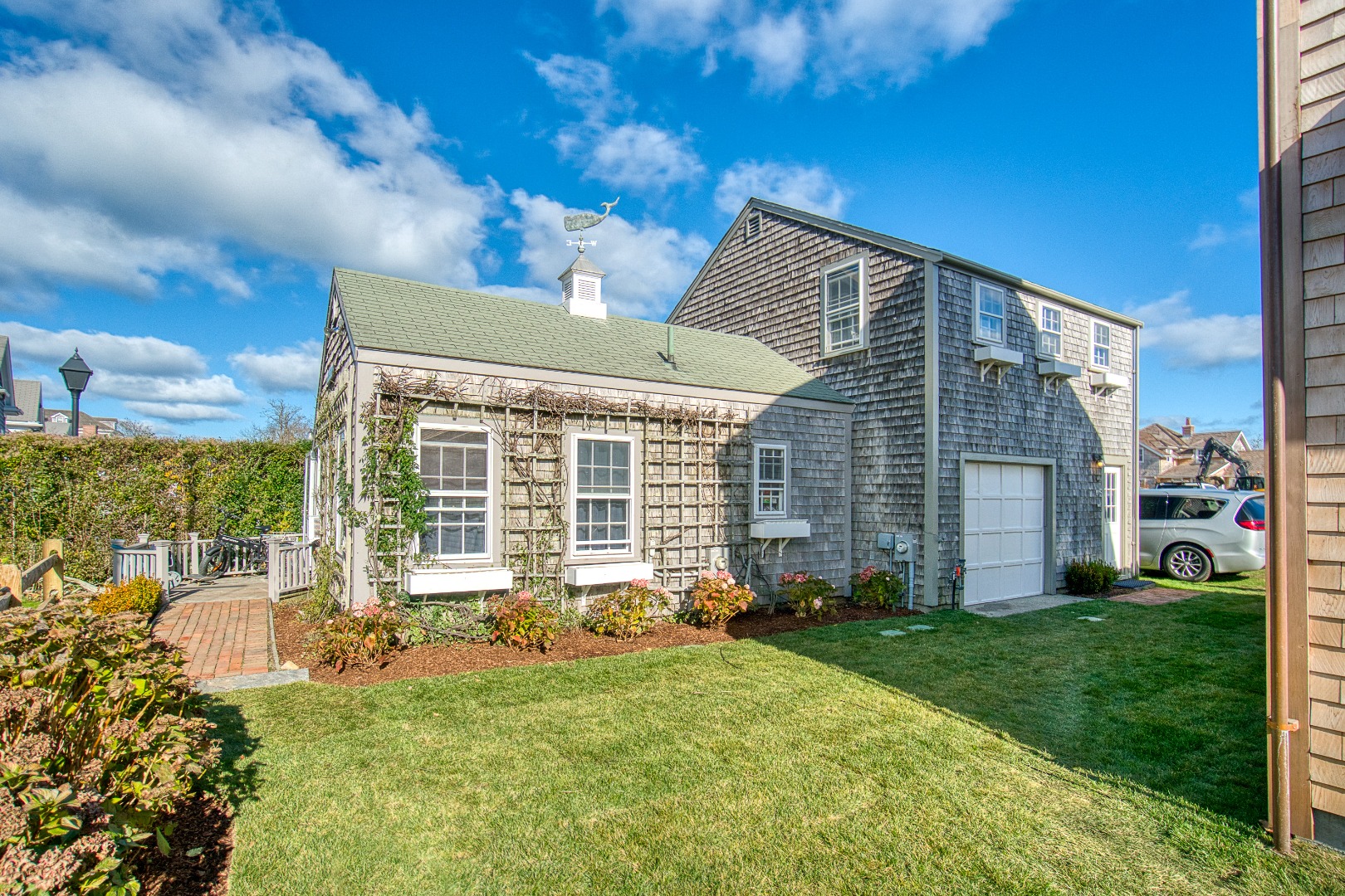 8 Sea Street Nantucket, MA 02554 - Photo 2 of 23