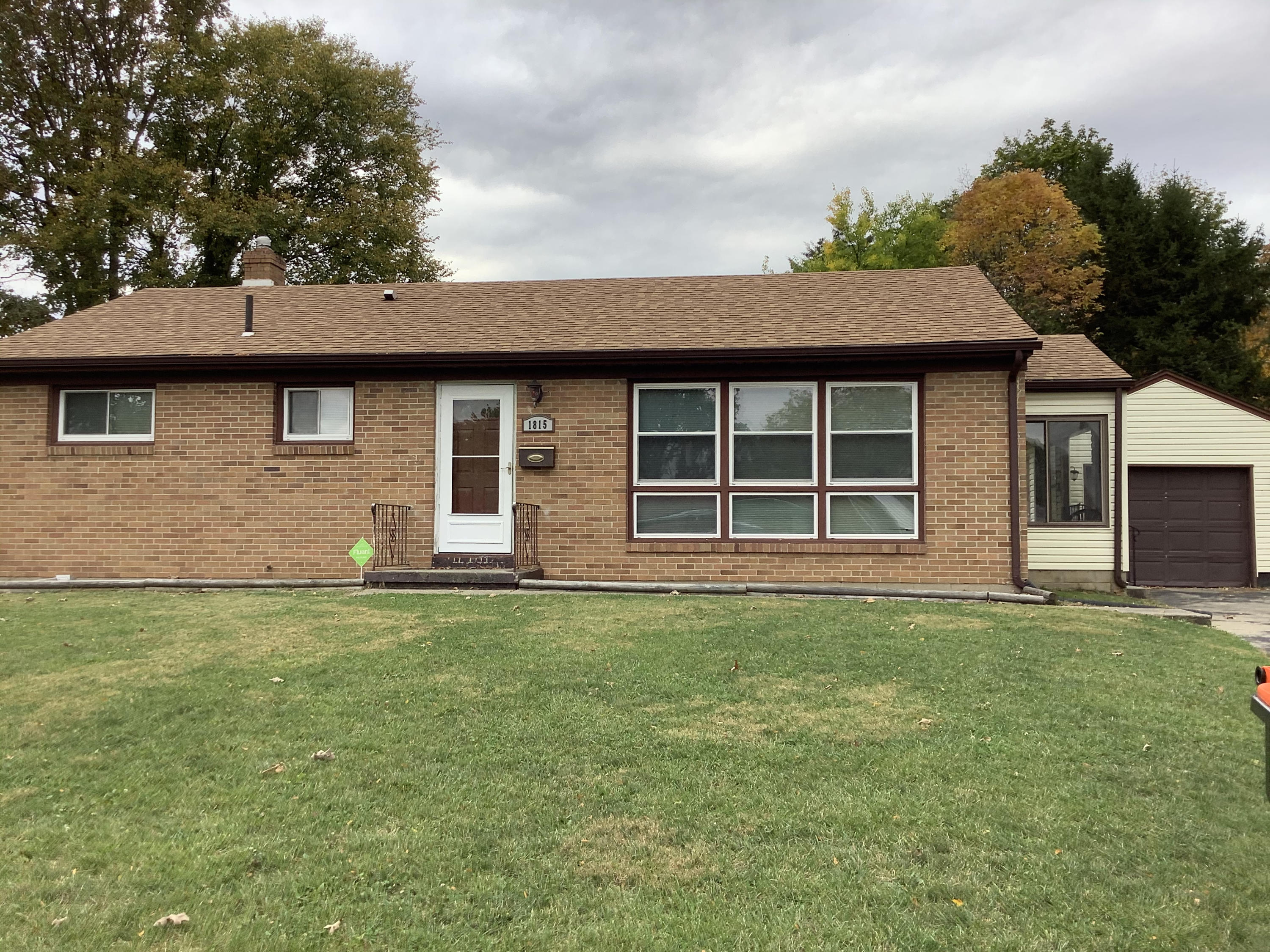 1815 West Wittenberg Boulevard Springfield, OH 45506 - Photo 1 of 12