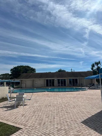 $1,675 | 504 Davis Road, Unit 95, Palm Springs, FL 33461