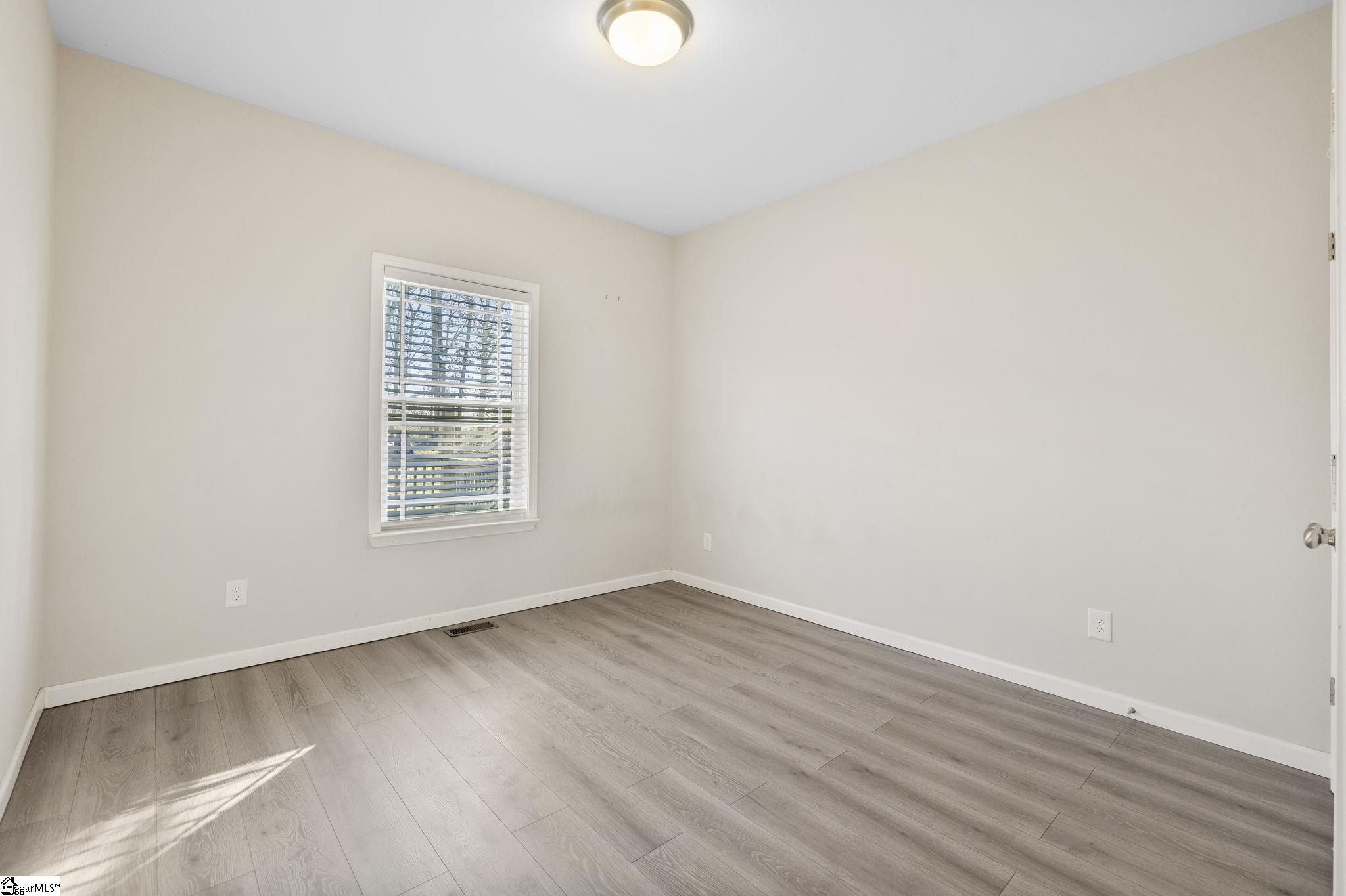 111 Academy Drive Pickens, SC 29671 - Photo 17 of 23