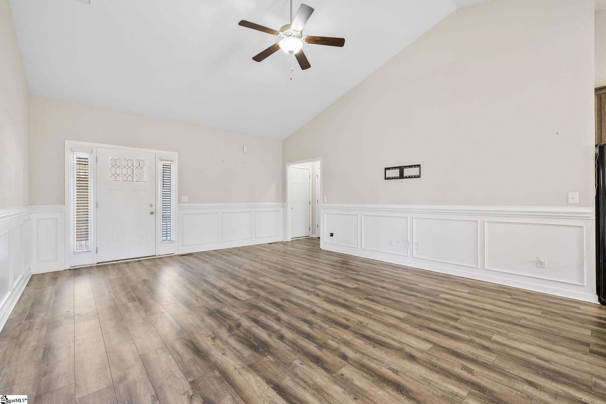 111 Academy Drive Pickens, SC 29671 - Photo 6 of 23