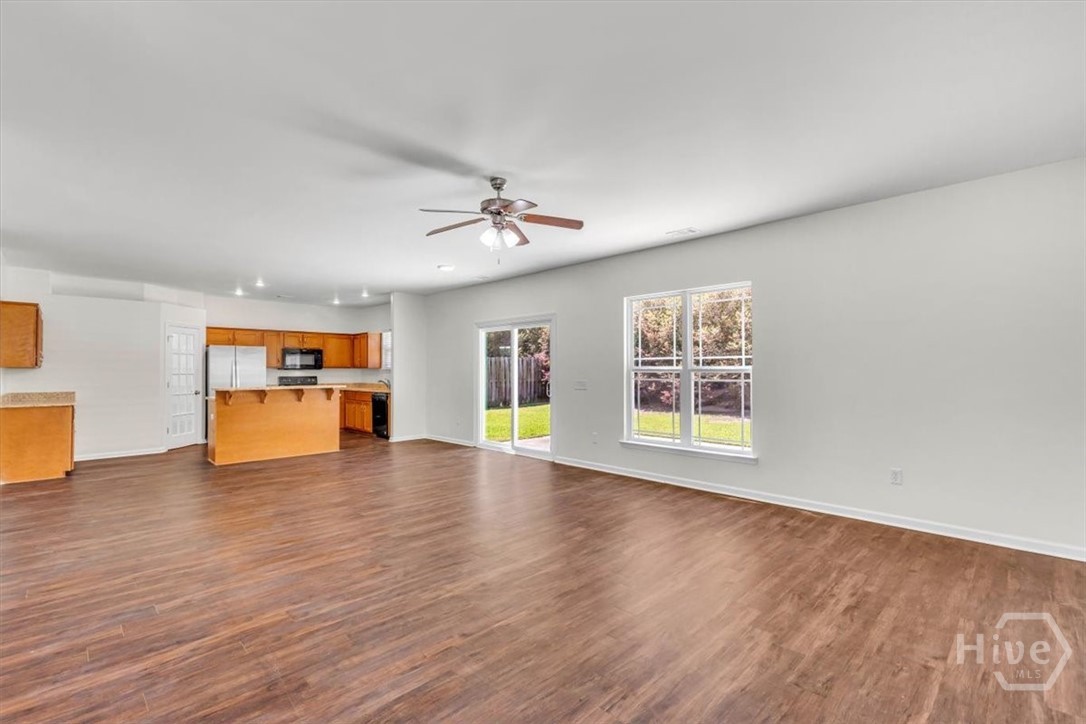 137 Lake House Road Pooler, GA 31322 - Photo 4 of 19