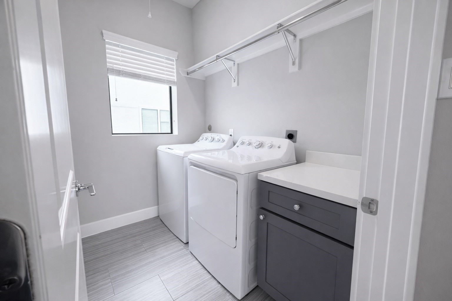 10806 Warwana Road, Unit C Houston, TX 77043 - Photo 17 of 35