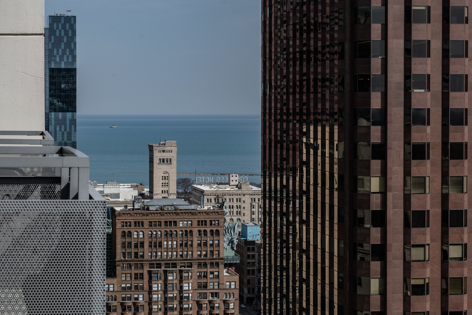 235 West Van Buren Street, Unit 3105 Chicago, IL 60607 - Photo 23 of 29 a view of balcony with couch