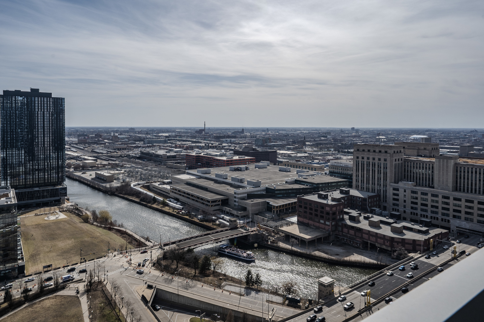 235 West Van Buren Street, Unit 3105 Chicago, IL 60607 - Photo 25 of 29 an aerial view of multiple house