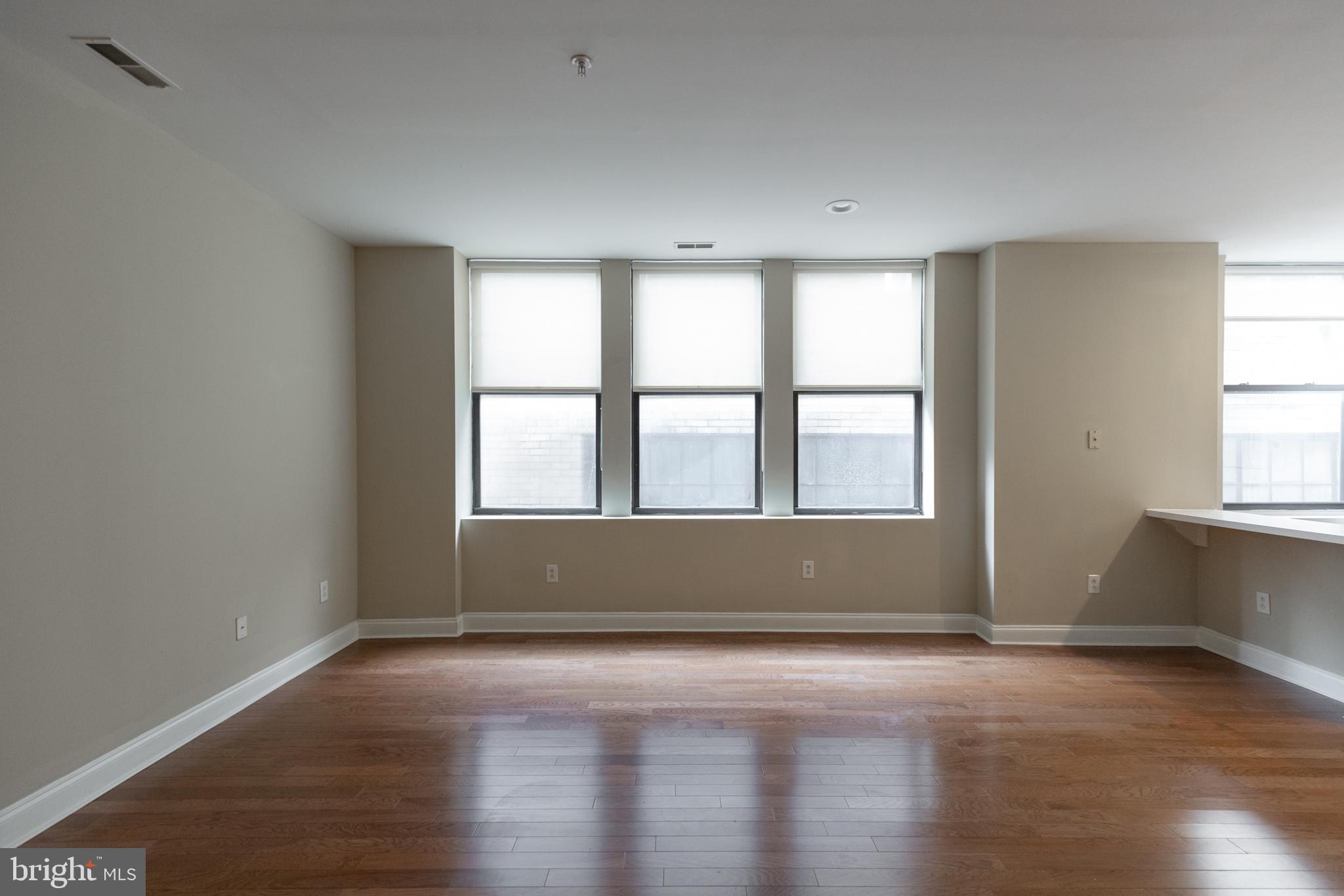 220 South 16th Street, Unit 802 Philadelphia, PA 19102 - Photo 14 of 40