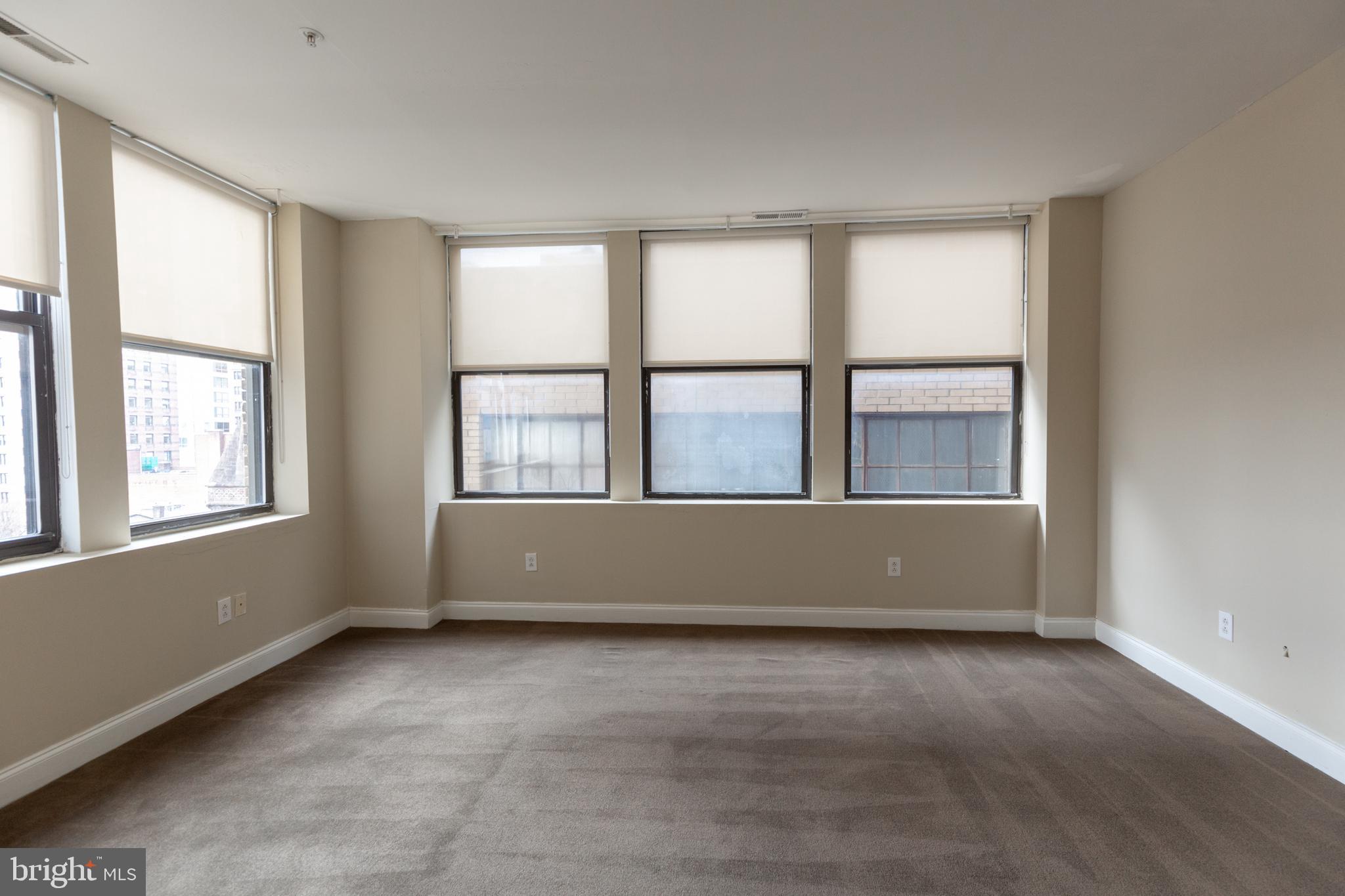 220 South 16th Street, Unit 802 Philadelphia, PA 19102 - Photo 36 of 40