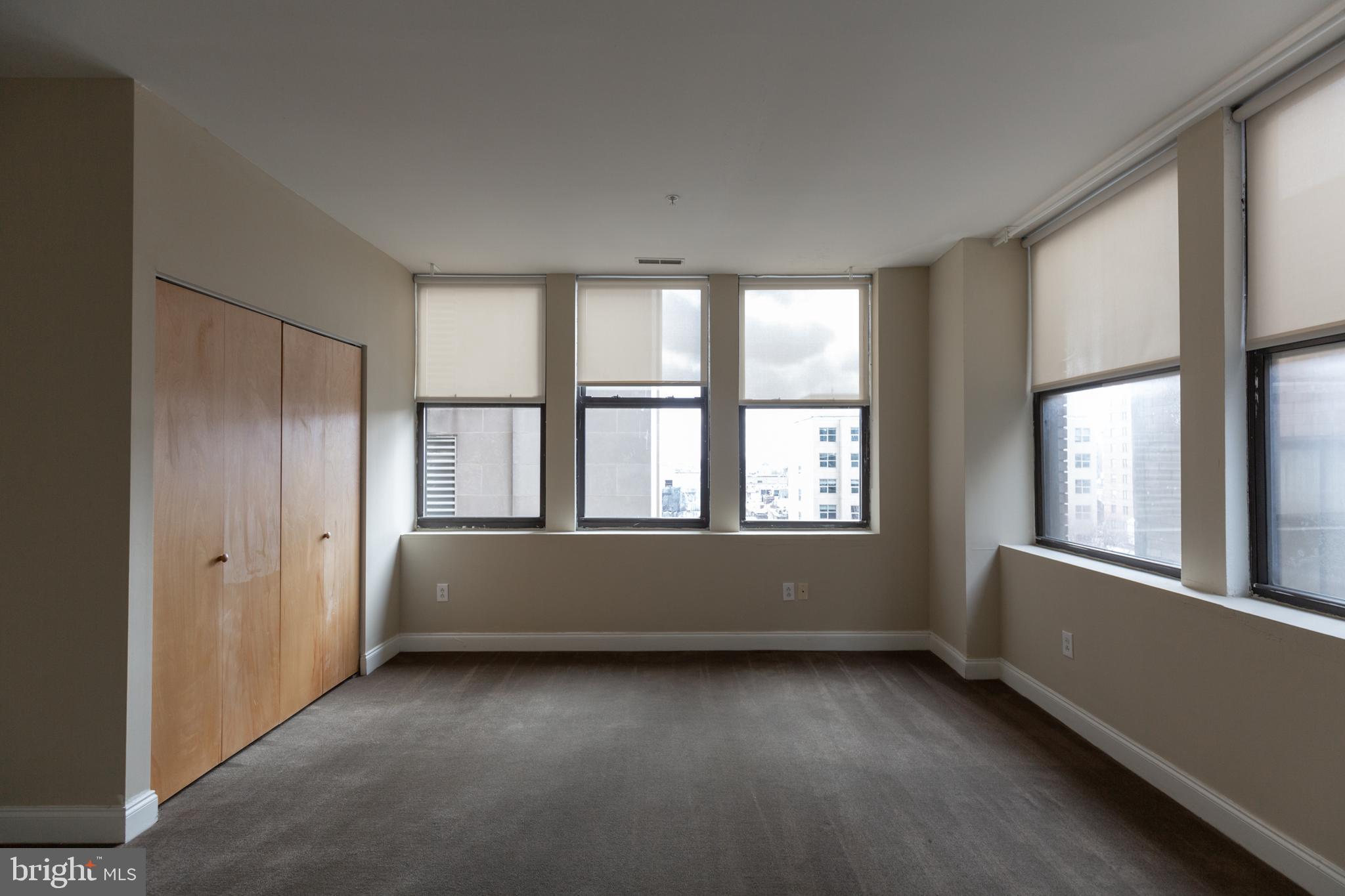 220 South 16th Street, Unit 802 Philadelphia, PA 19102 - Photo 37 of 40